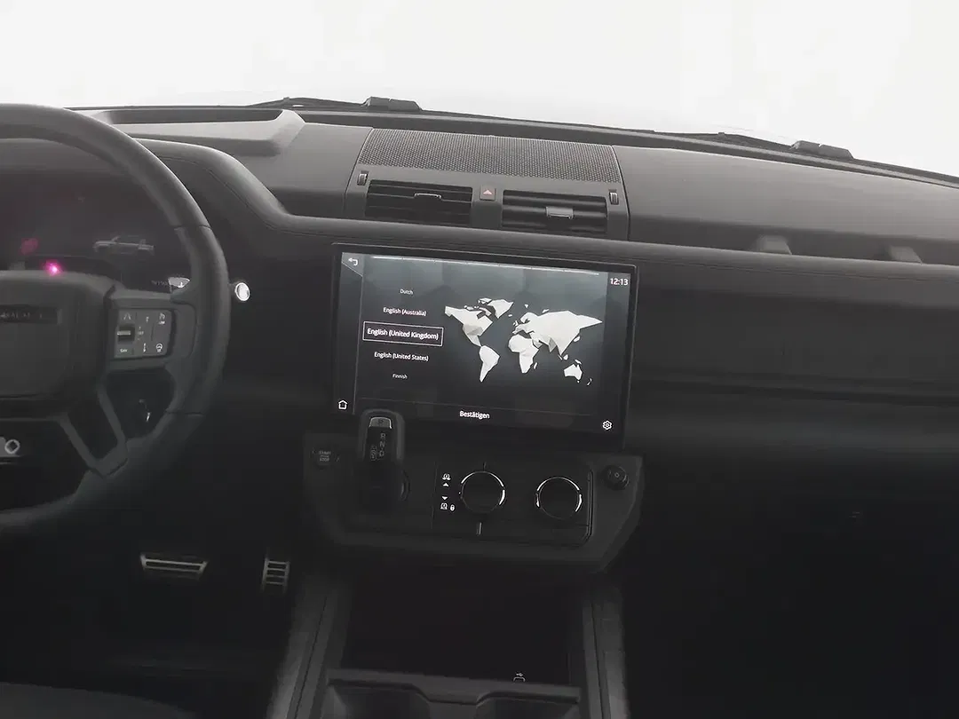 Land Rover Defender - Thumbnail 6