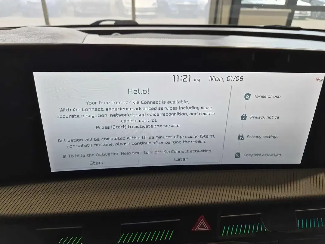 Kia EV6 - Thumbnail 11