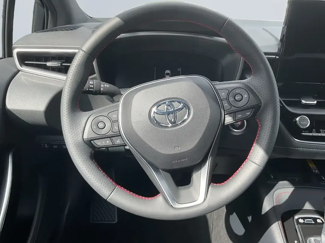 Toyota Corolla - Thumbnail 9