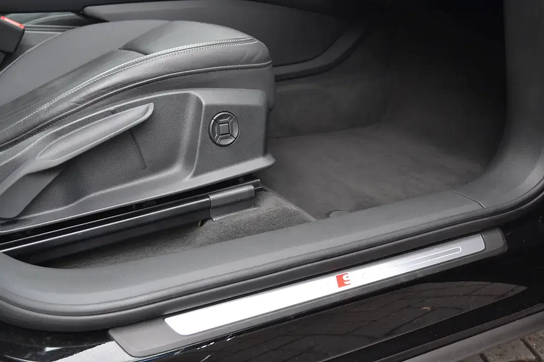 Audi Q8 e-tron - Thumbnail 14