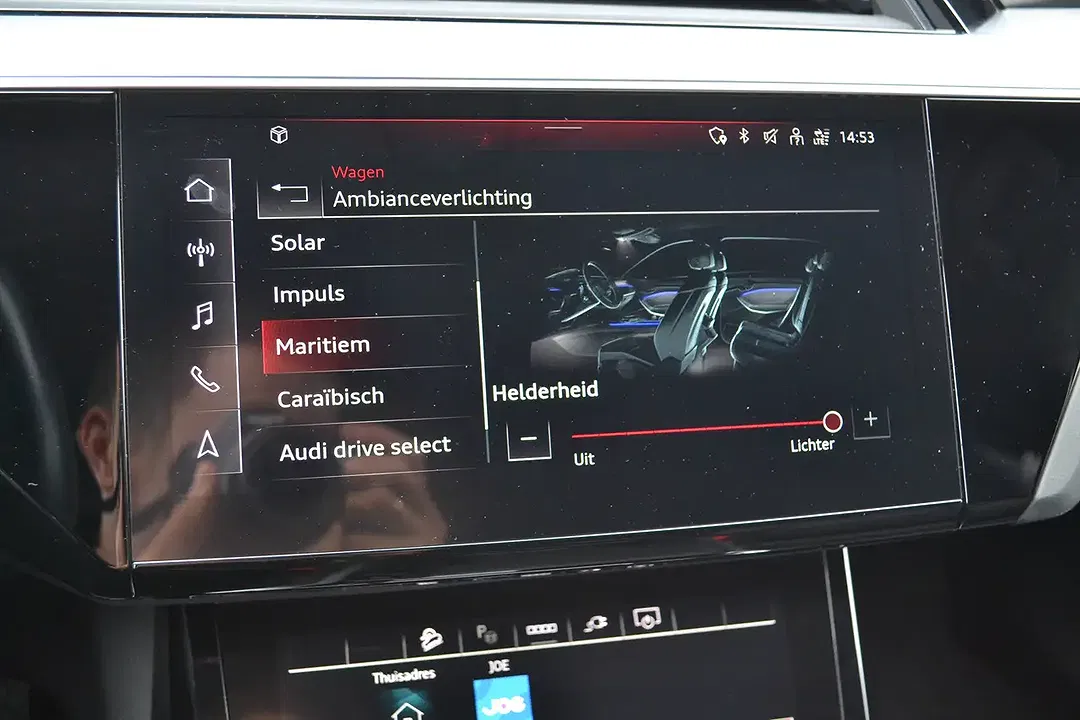 Audi Q8 e-tron - Thumbnail 24