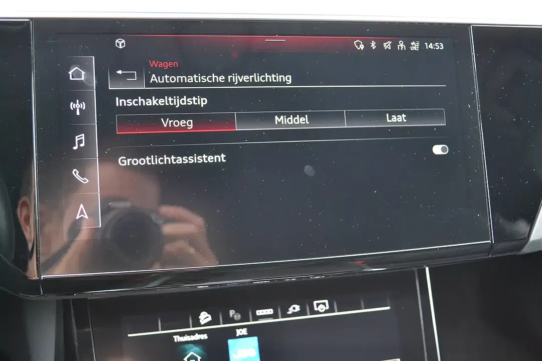 Audi Q8 e-tron - Thumbnail 25