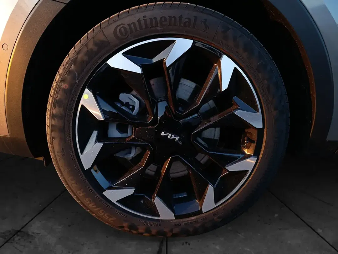 Kia Sorento - Thumbnail 5