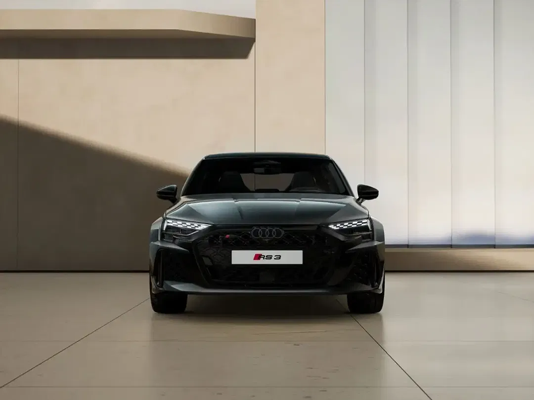 Audi RS3 - Thumbnail 2