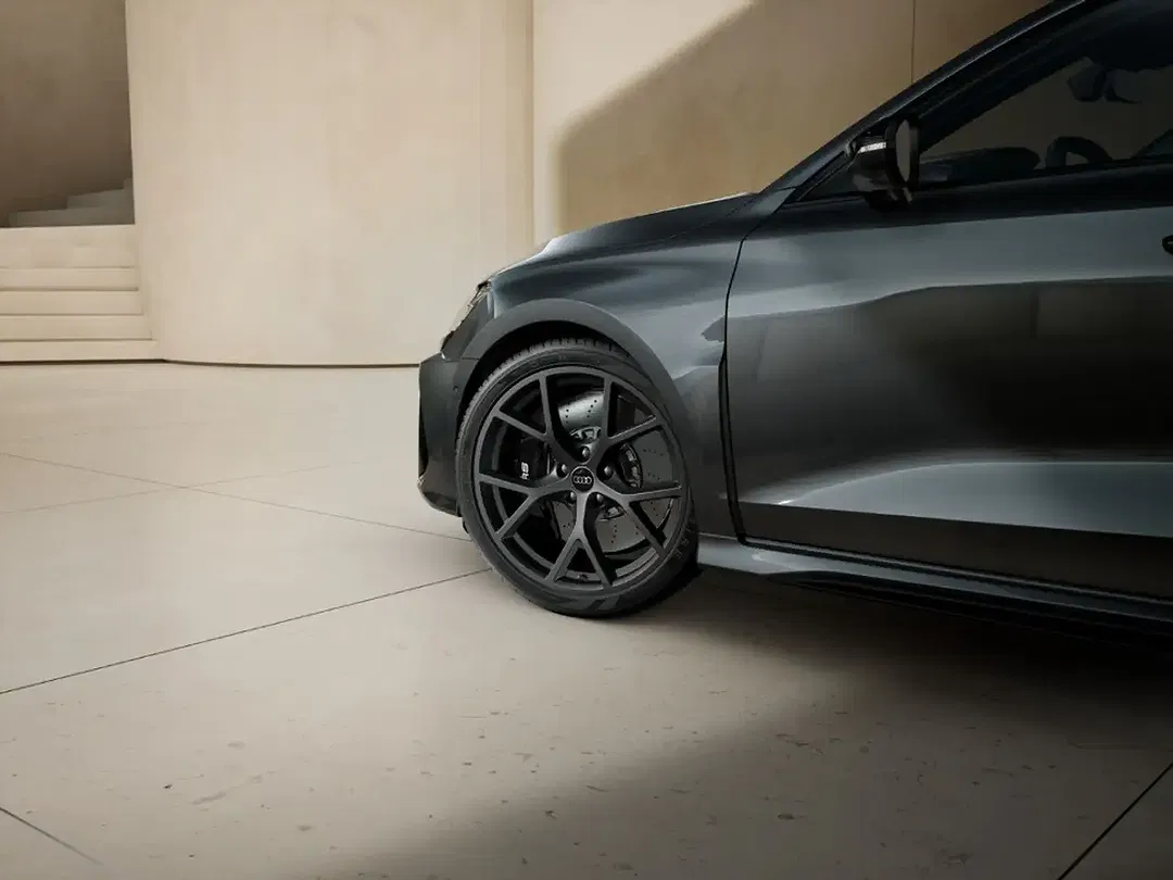 Audi RS3 - Thumbnail 6