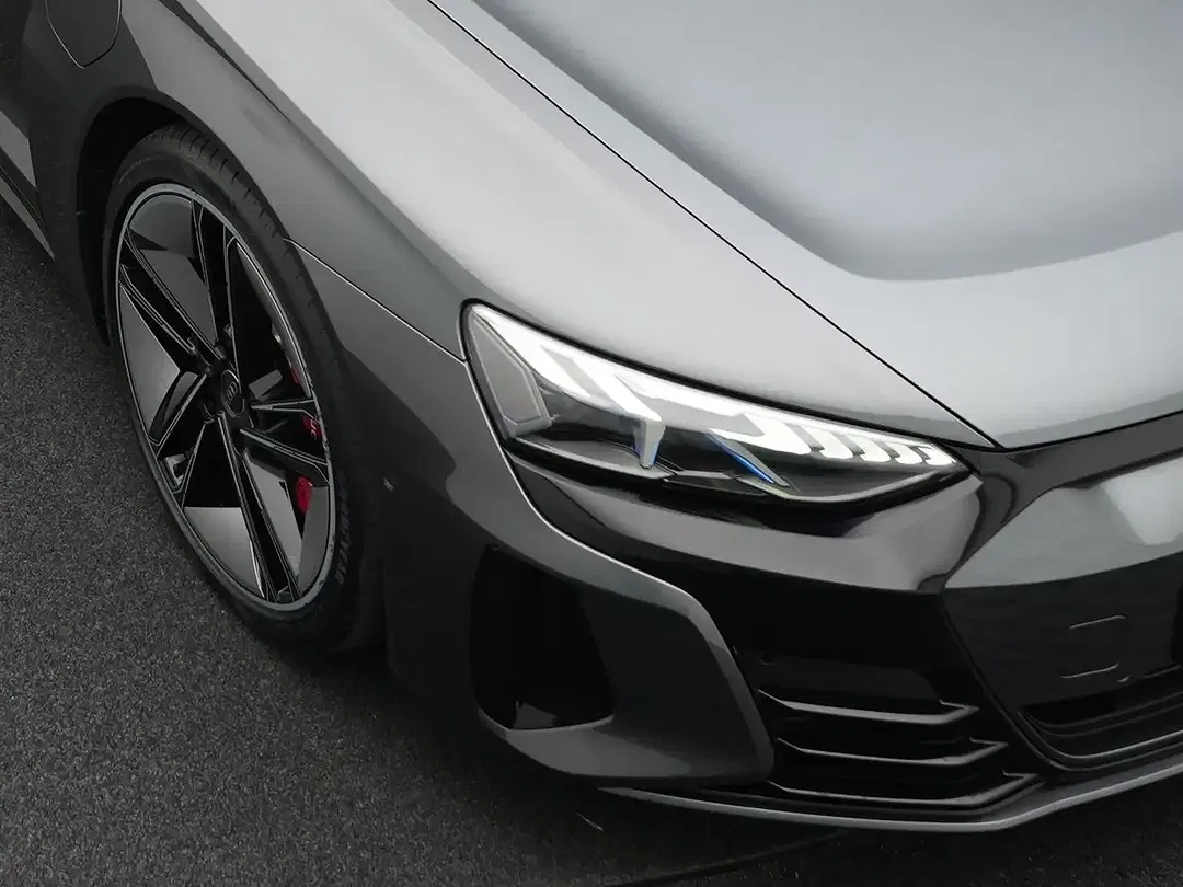 Audi RS e-tron GT - Thumbnail 14