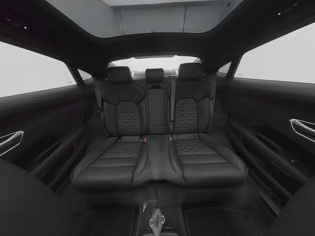 Audi RS e-tron GT - Thumbnail 4