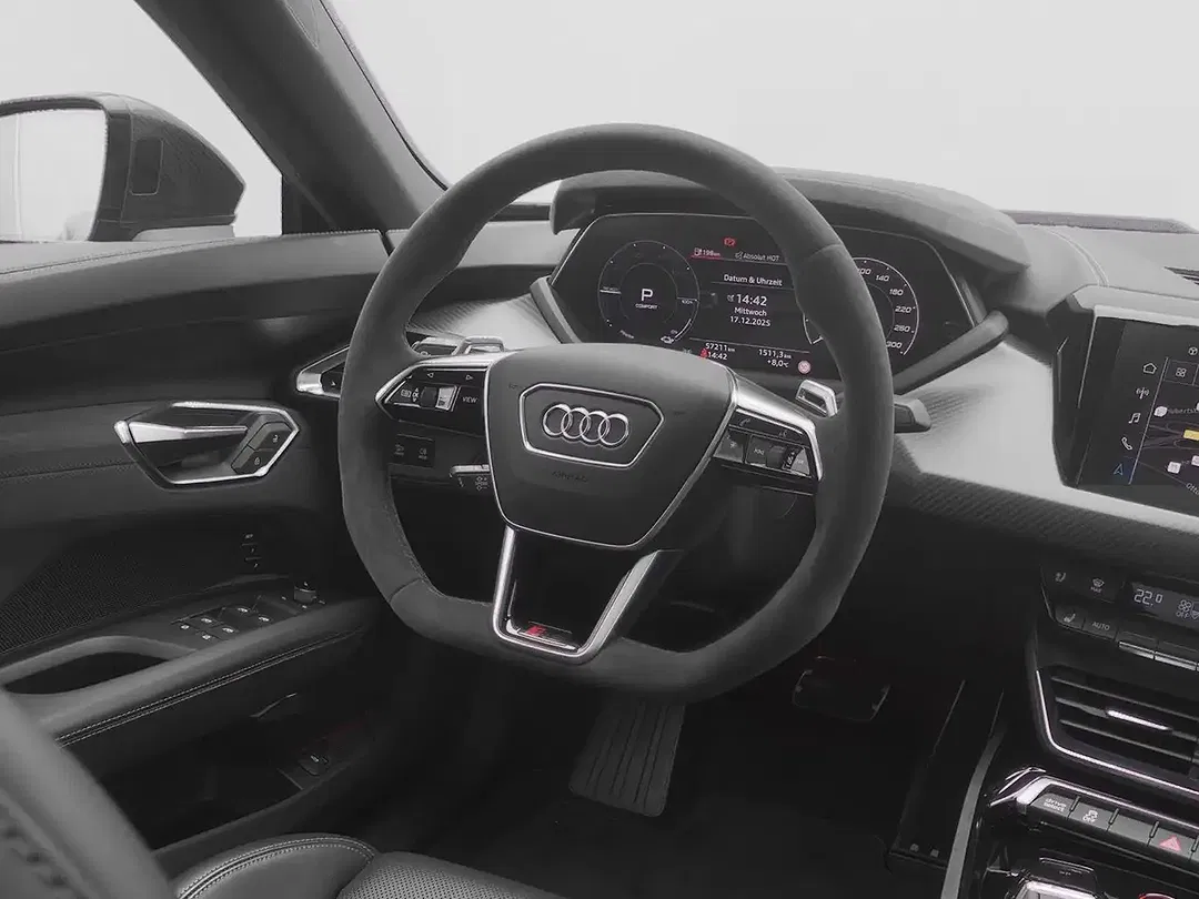 Audi RS e-tron GT - Thumbnail 7