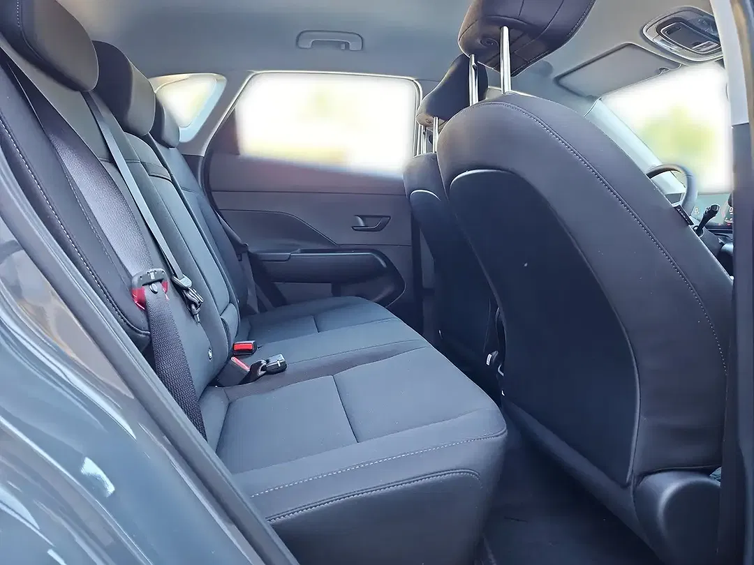 Hyundai KONA - Thumbnail 13