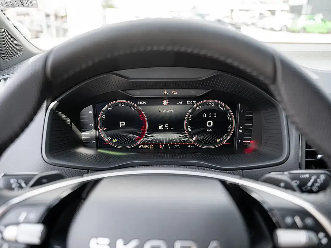 Skoda Karoq - Thumbnail 11