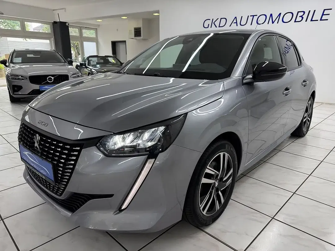 Peugeot 208 - Thumbnail 5
