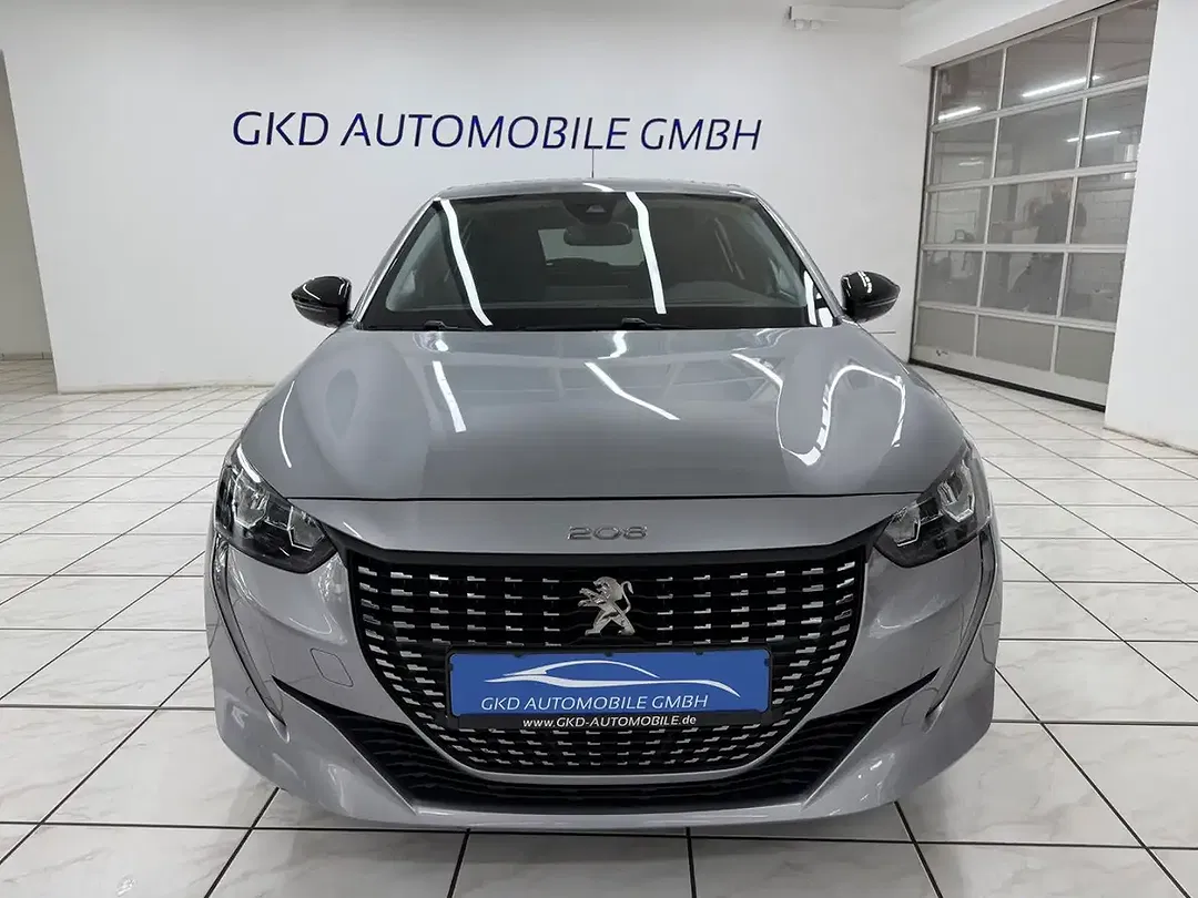 Peugeot 208 - Thumbnail 7