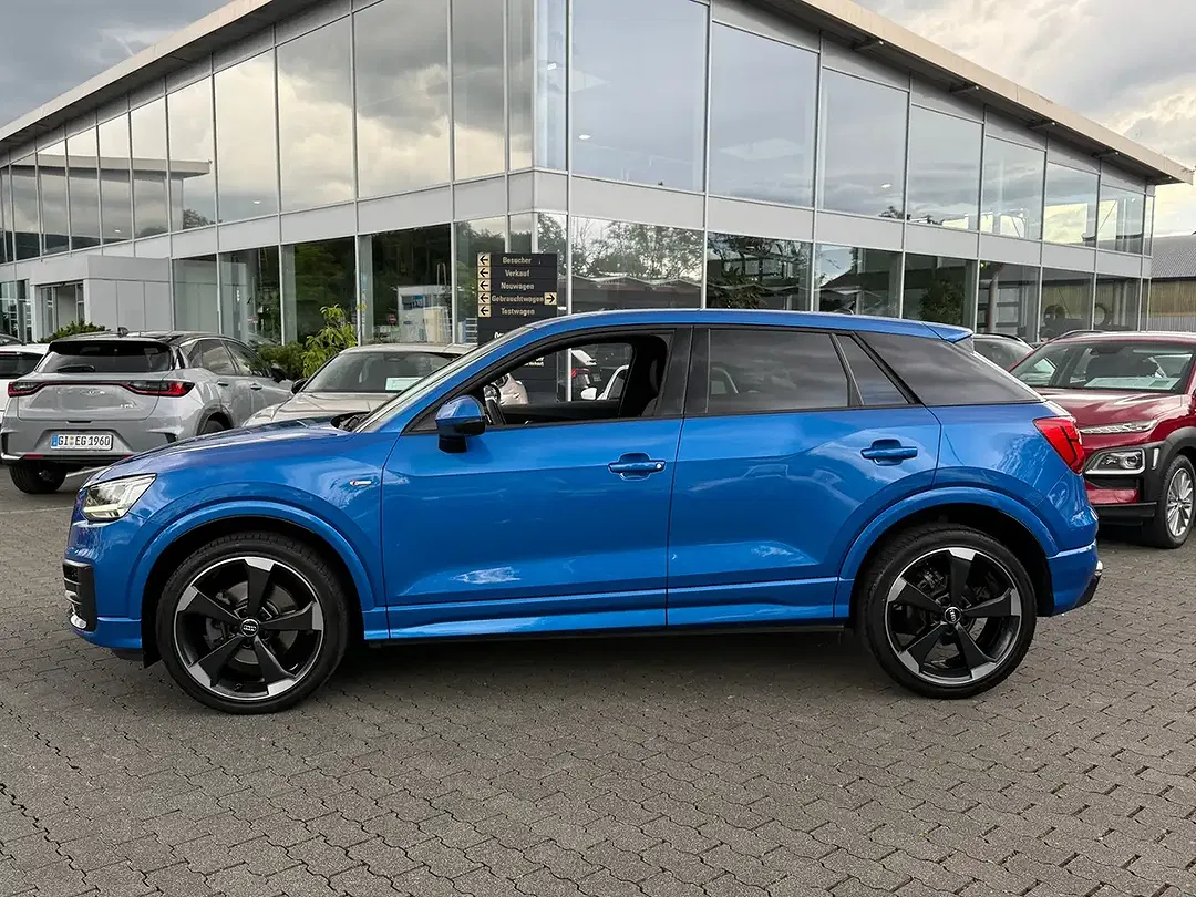 Audi Q2 - Thumbnail 5