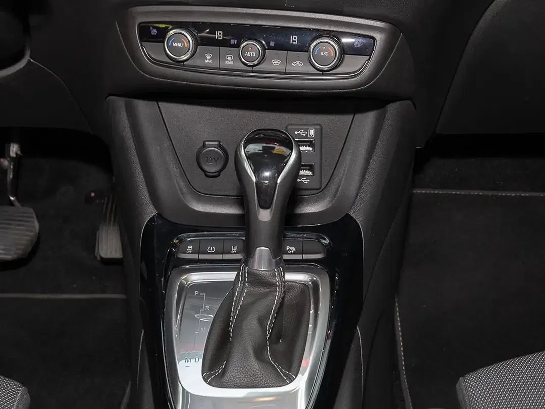 Opel Crossland - Thumbnail 10