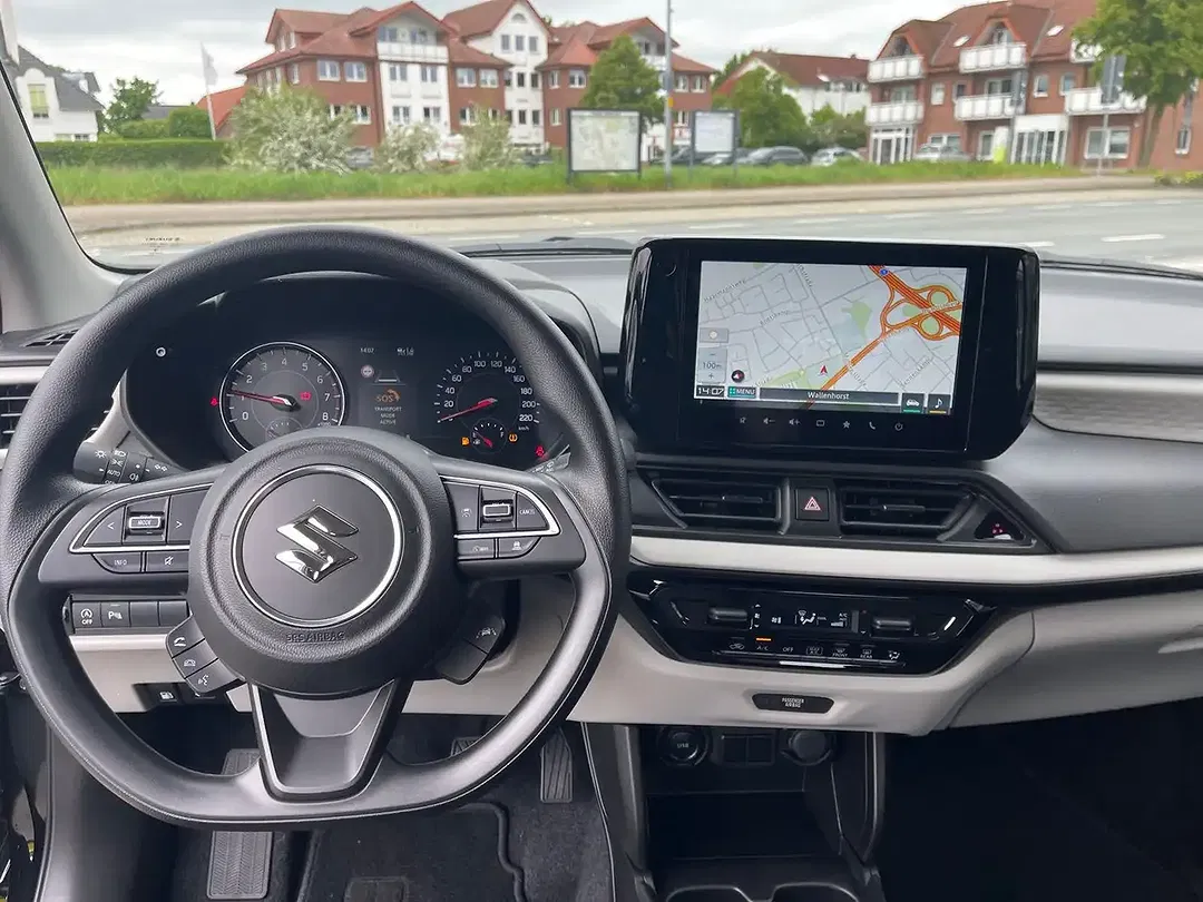 Suzuki Swift - Thumbnail 7
