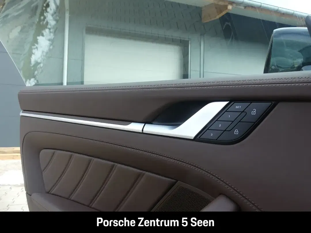 Porsche 992 - Thumbnail 21