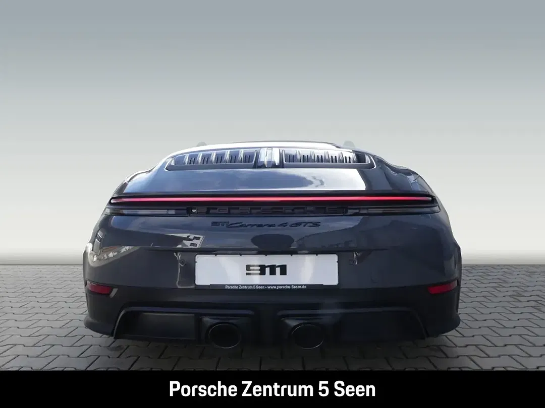 Porsche 992 - Thumbnail 6
