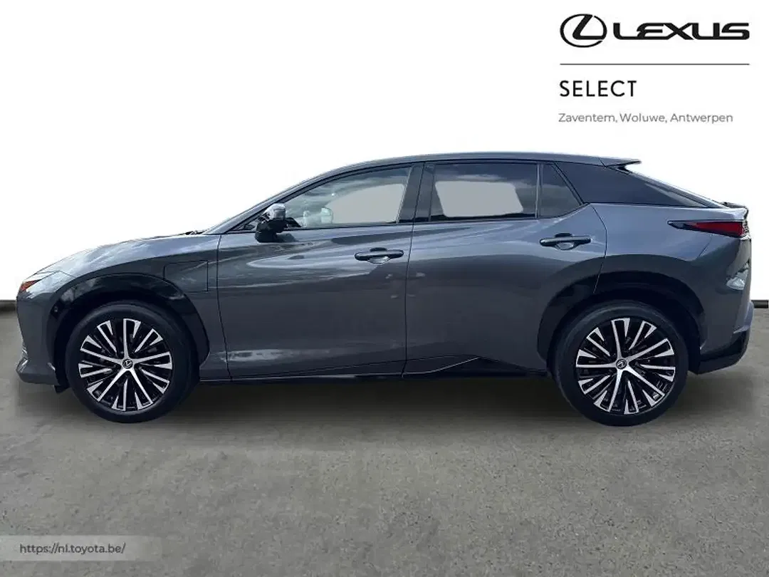 Lexus RZ - Thumbnail 3