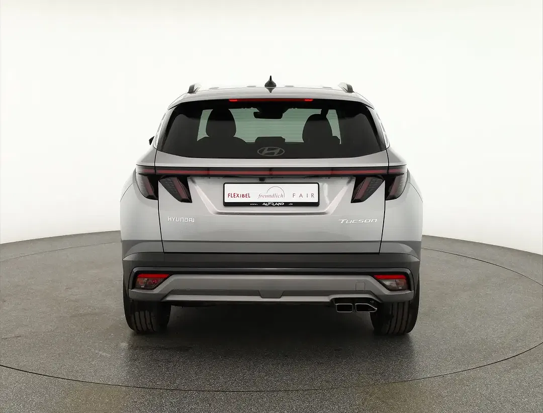 Hyundai TUCSON - Thumbnail 3