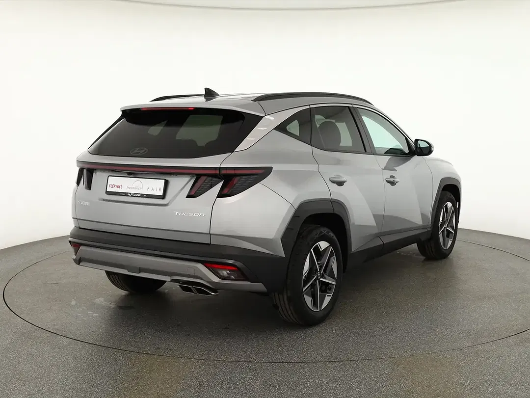 Hyundai TUCSON - Thumbnail 4