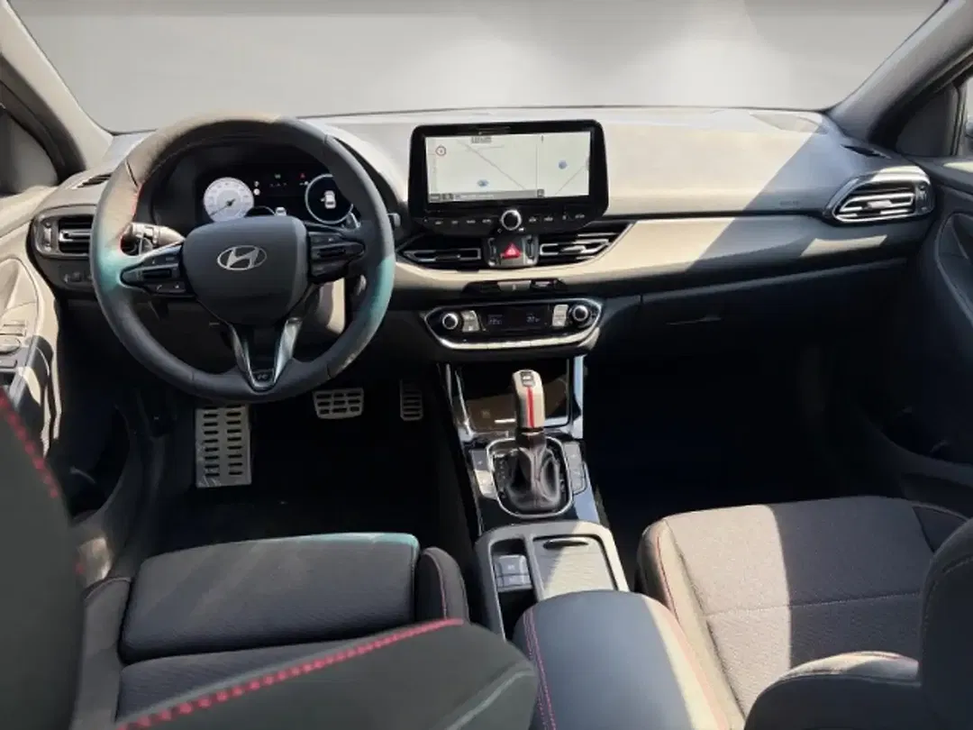 Hyundai i30 - Thumbnail 10