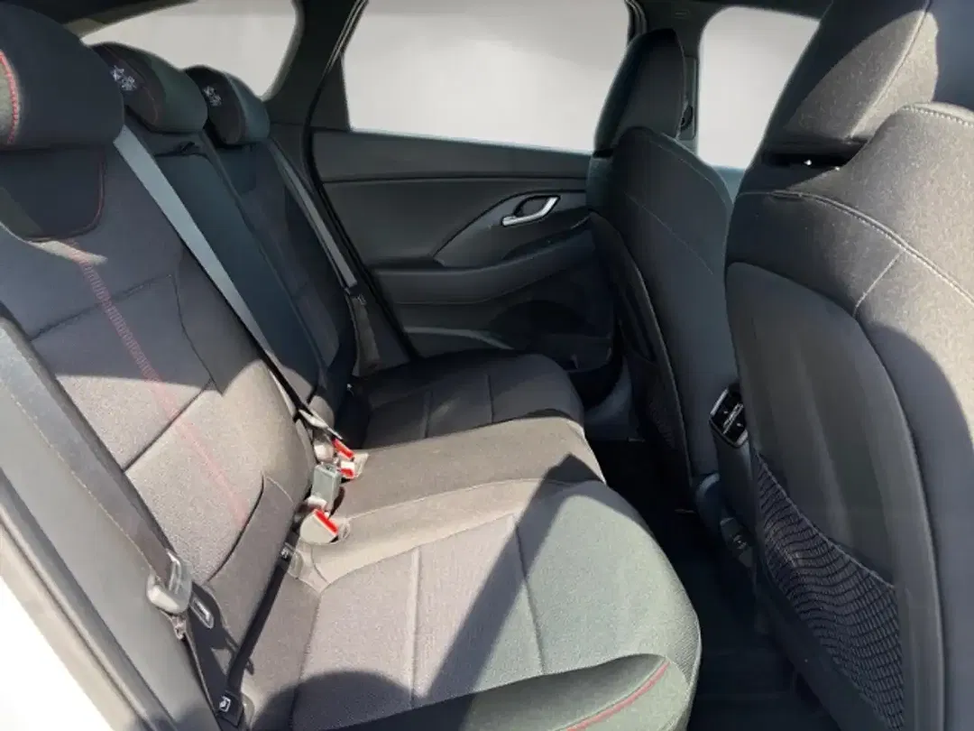Hyundai i30 - Thumbnail 12
