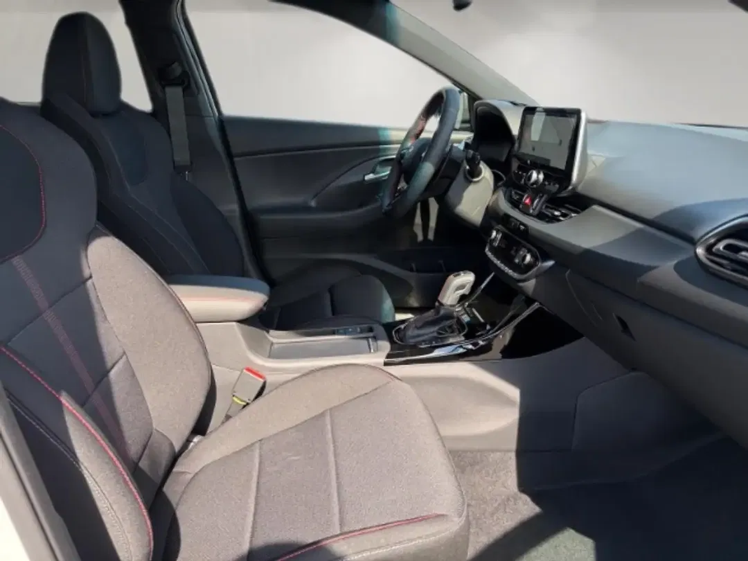 Hyundai i30 - Thumbnail 13