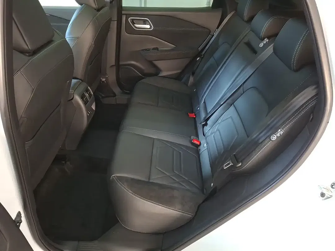 Nissan Qashqai - Thumbnail 11