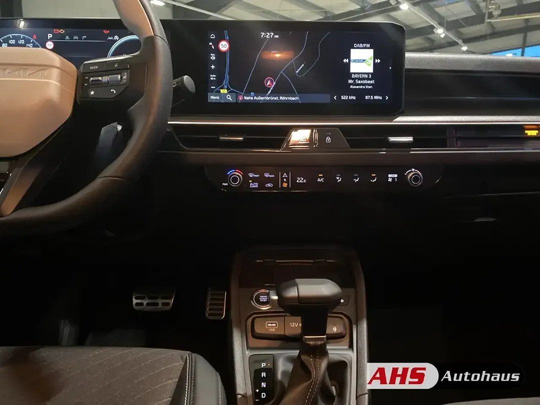 Kia Stonic - Thumbnail 12