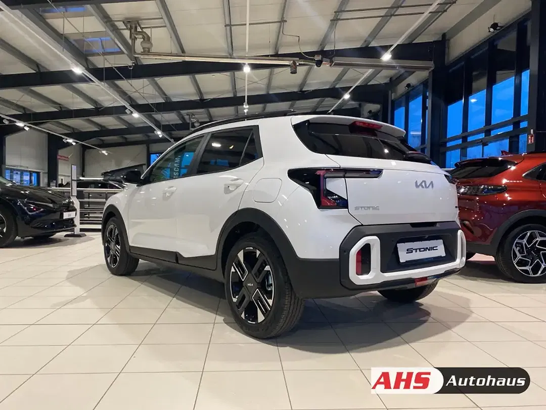 Kia Stonic - Thumbnail 4