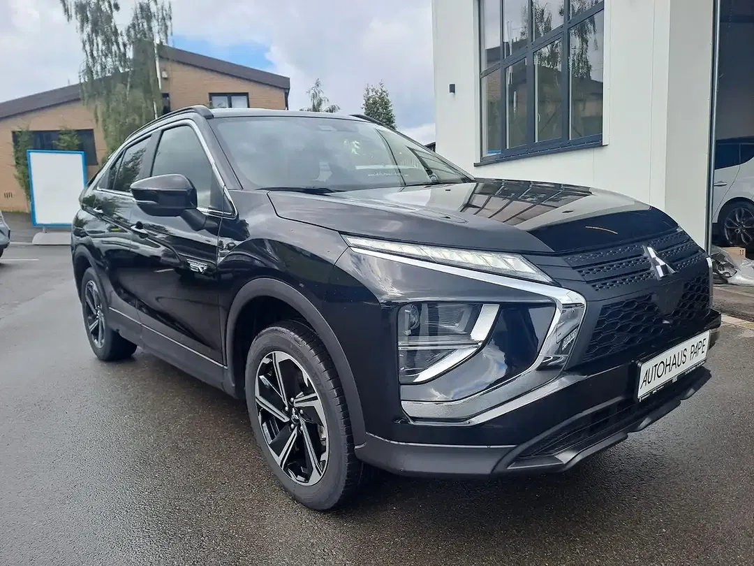 Mitsubishi Eclipse Cross - Thumbnail 3