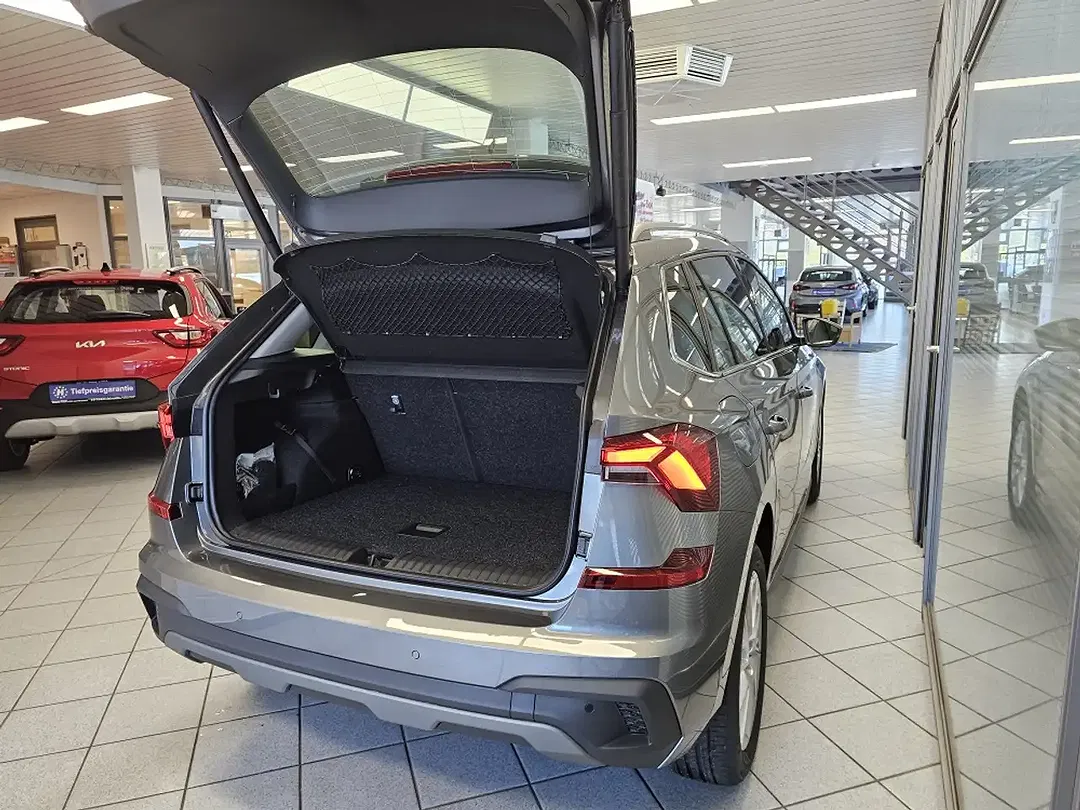 Skoda Kamiq - Thumbnail 2