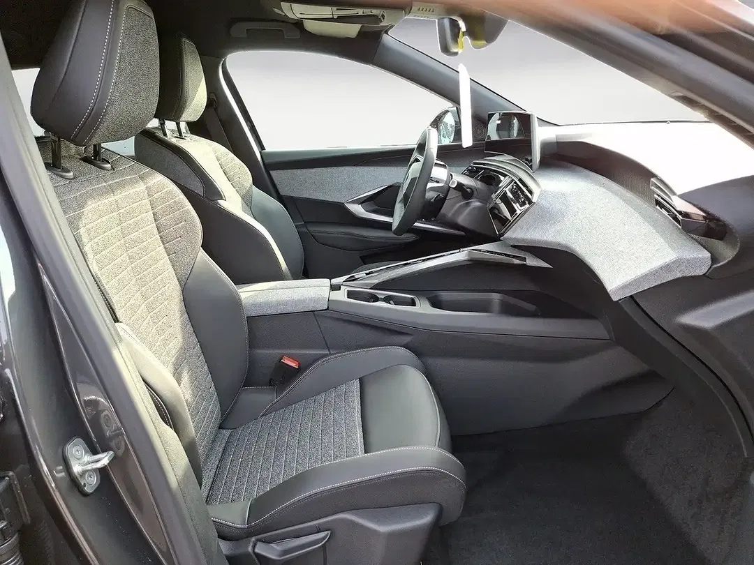 Peugeot 5008 - Thumbnail 9
