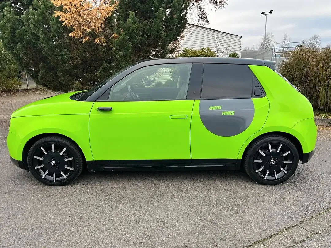 Honda e - Thumbnail 3