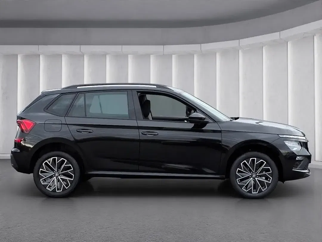 Skoda Kamiq - Thumbnail 2