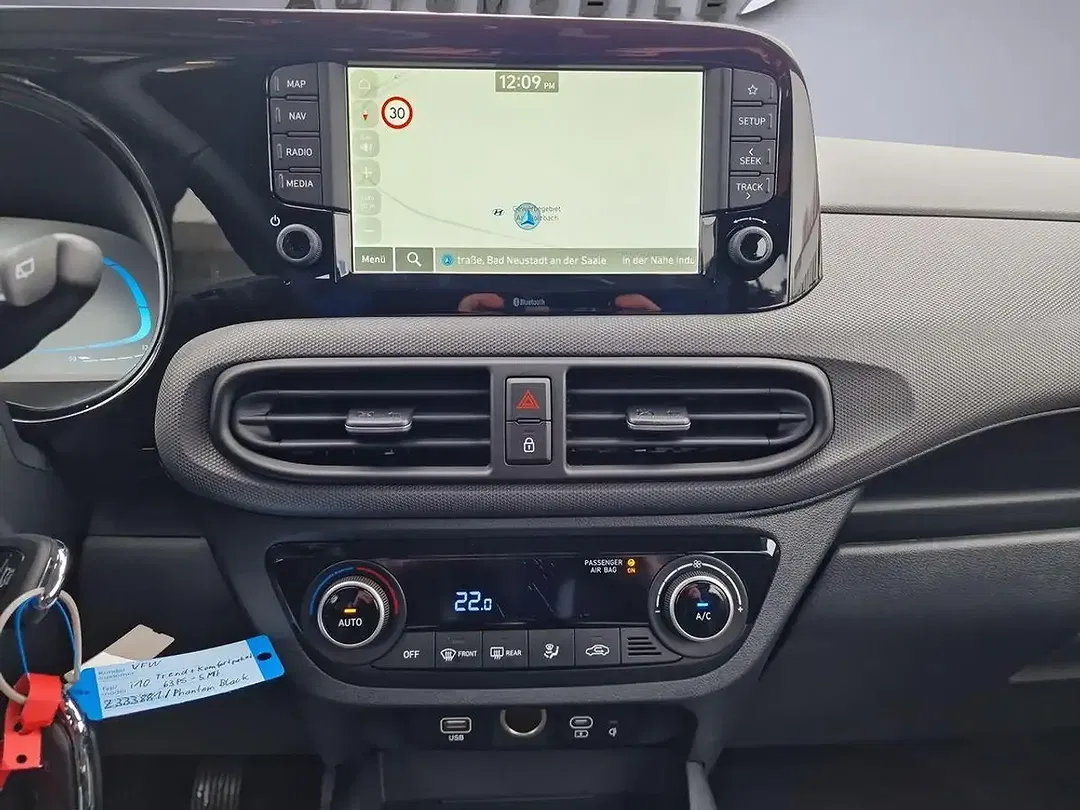 Hyundai i10 - Thumbnail 12