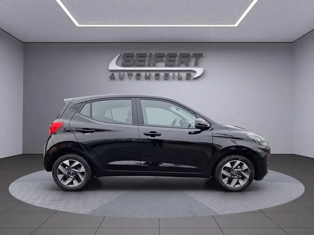 Hyundai i10 - Thumbnail 6