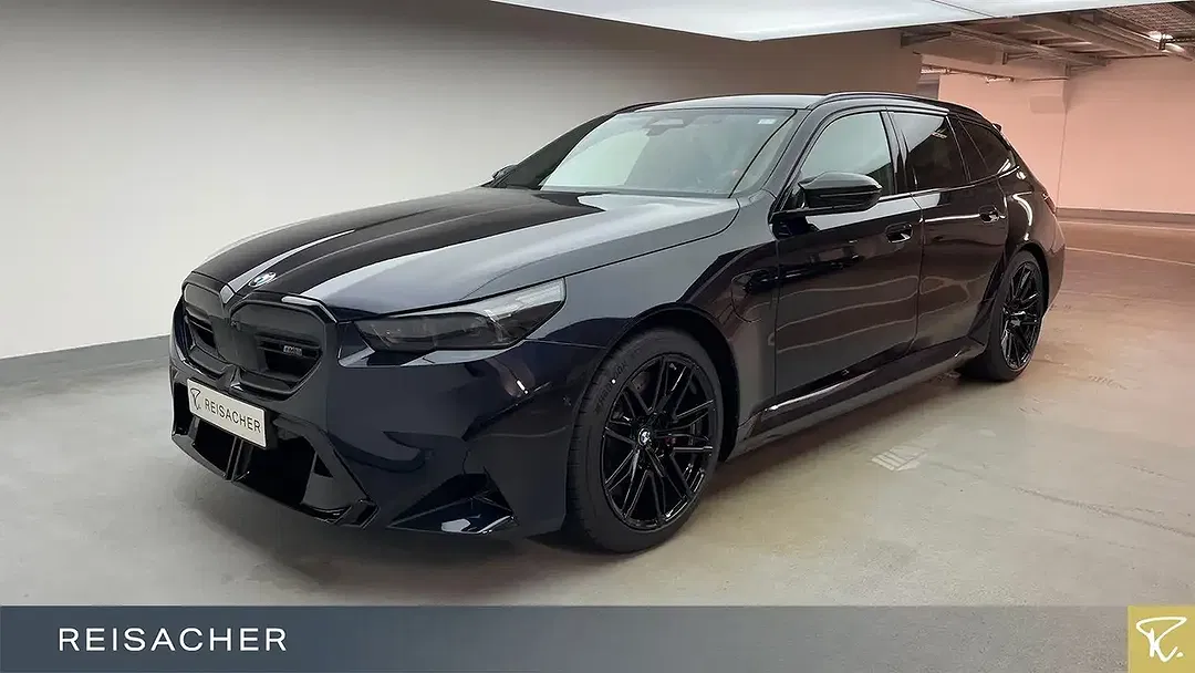 BMW M5 - Thumbnail 1