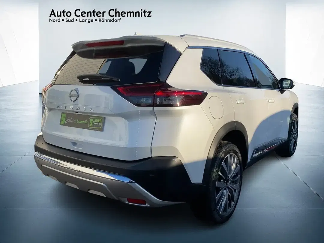 Nissan X-Trail - Thumbnail 3