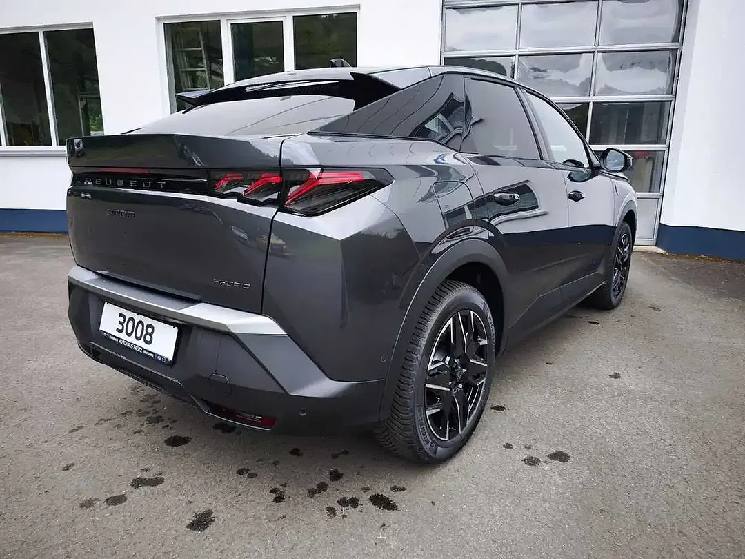 Peugeot 3008 - Thumbnail 4