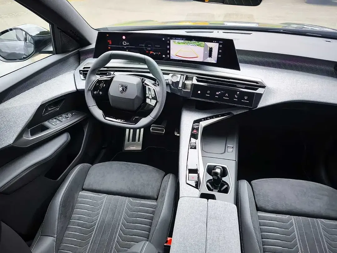 Peugeot 3008 - Thumbnail 9