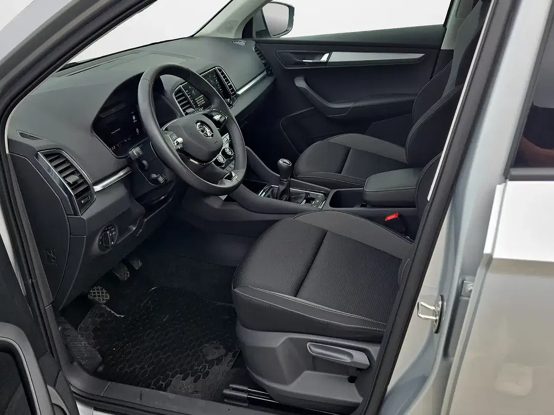 Skoda Karoq - Thumbnail 6