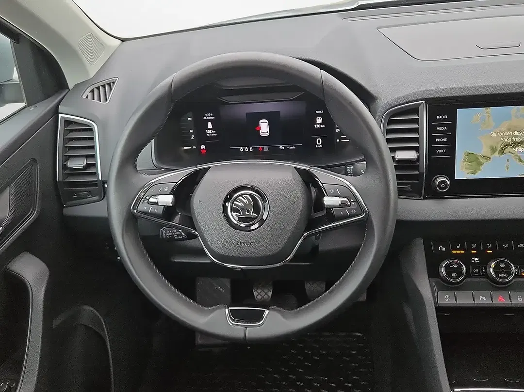 Skoda Karoq - Thumbnail 8