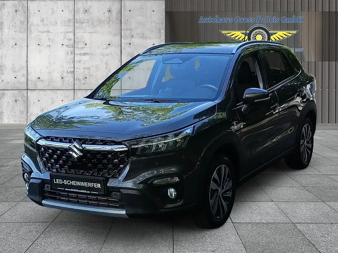 Suzuki S-Cross - Thumbnail 3