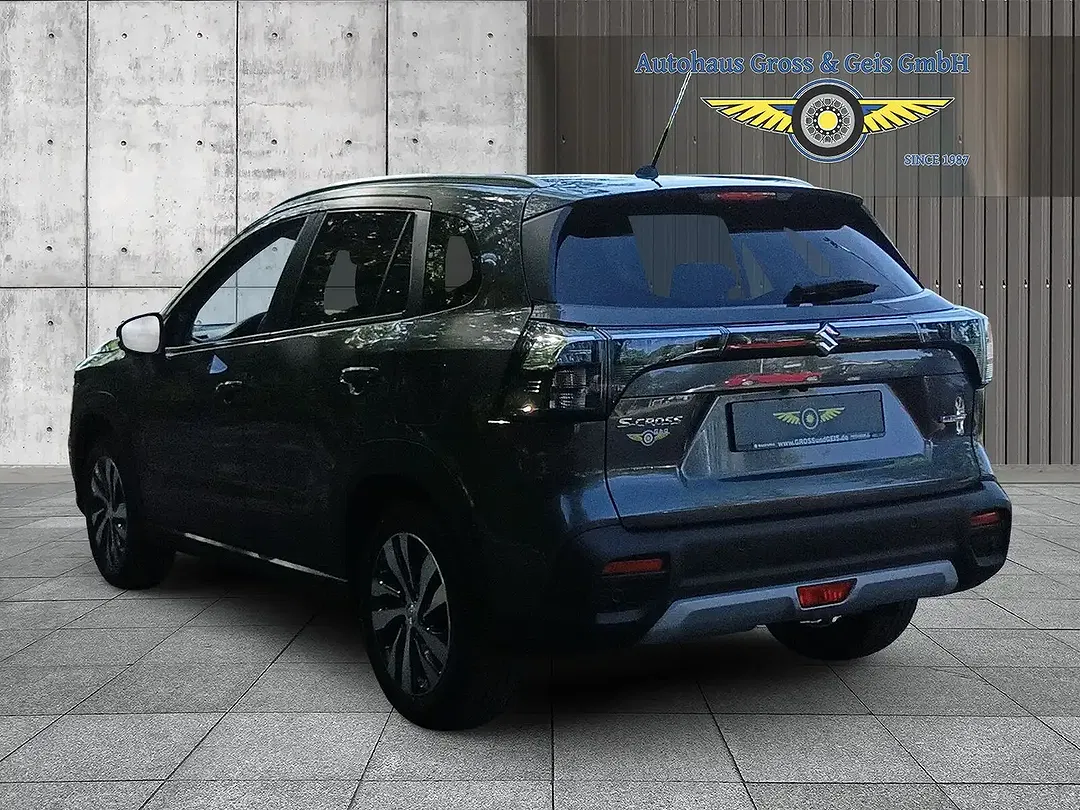Suzuki S-Cross - Thumbnail 7
