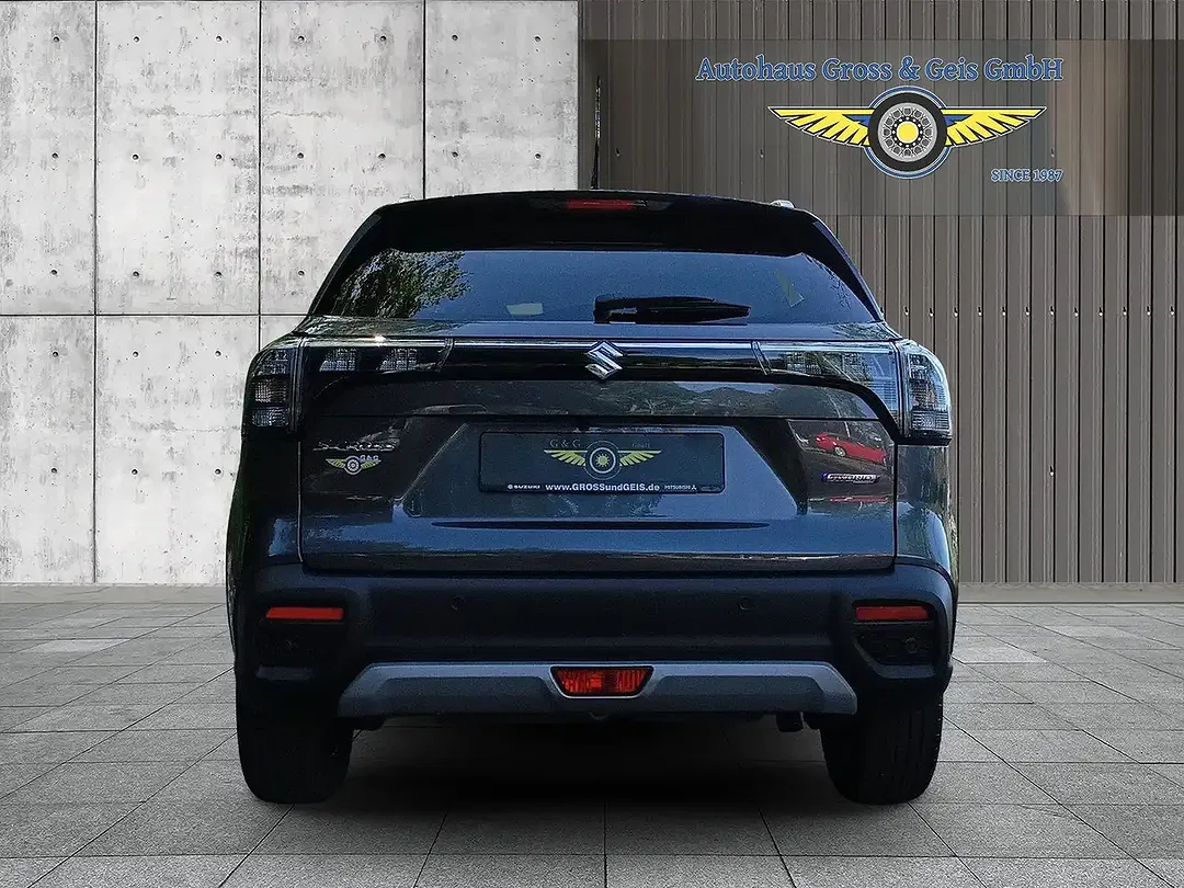 Suzuki S-Cross - Thumbnail 8