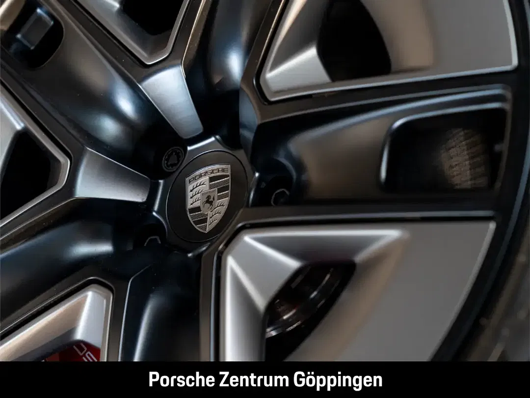Porsche Cayenne - Thumbnail 11