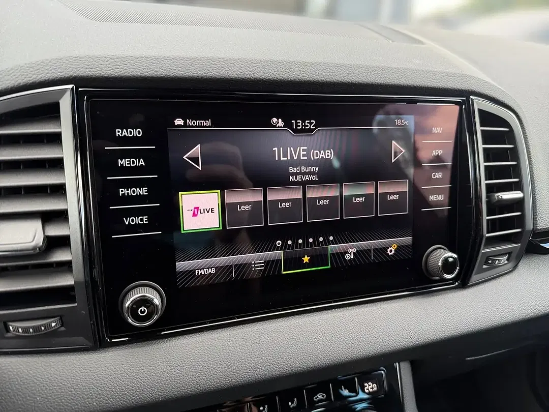 Skoda Karoq - Thumbnail 6