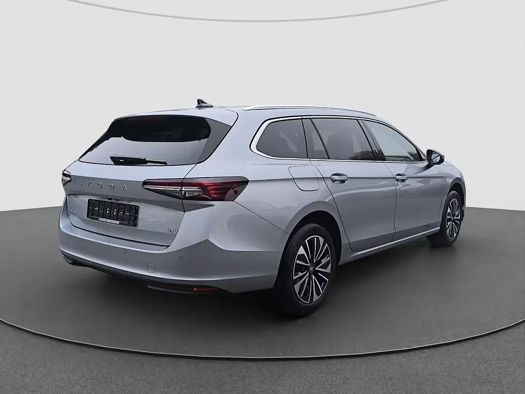 Skoda Superb - Thumbnail 10