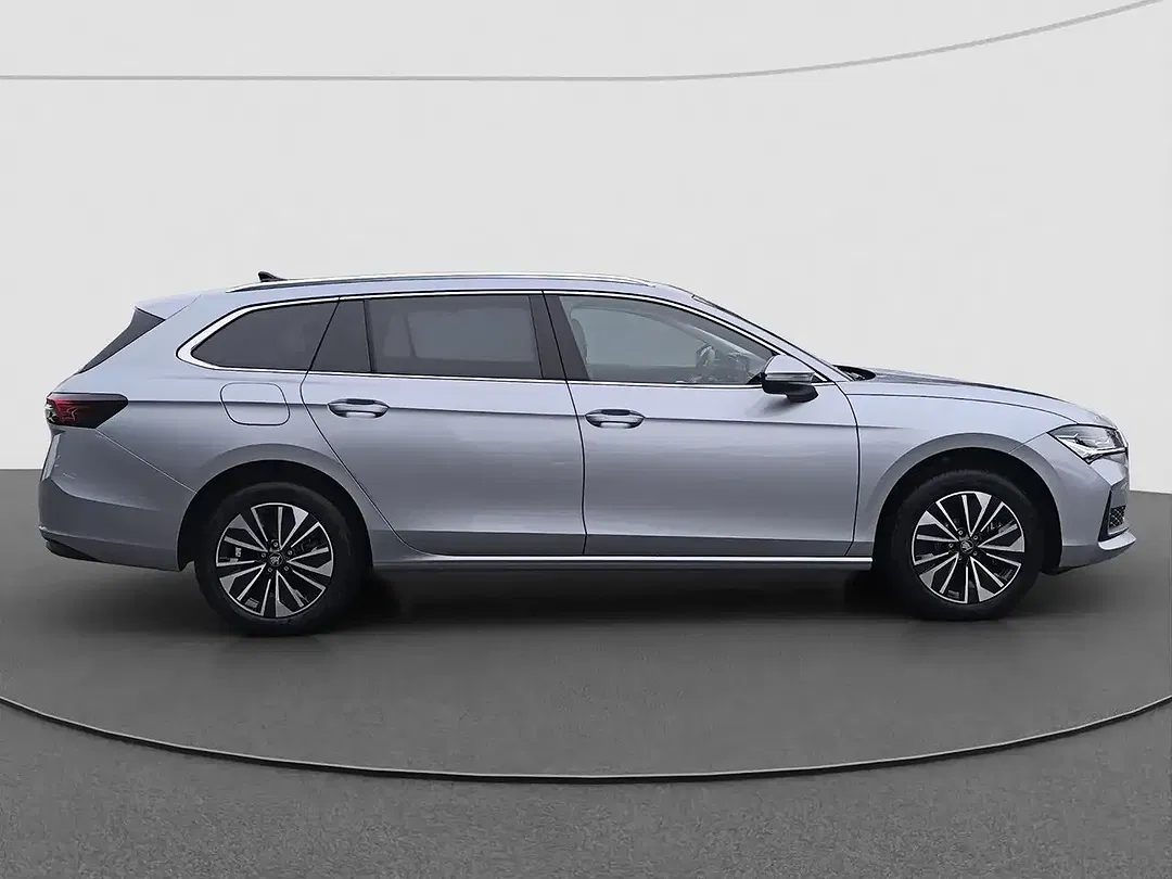 Skoda Superb - Thumbnail 11